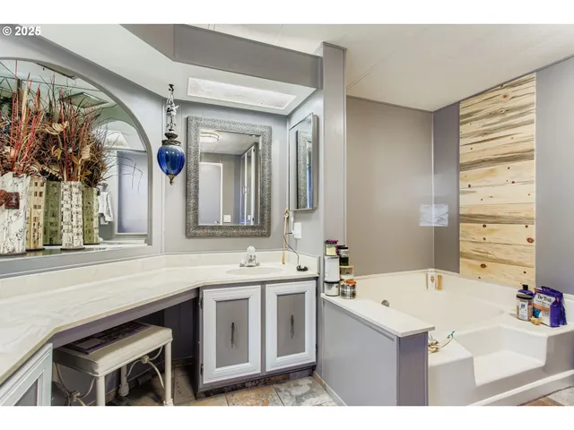 $89,900 | 17091 Southwest Eldorado Drive, Tigard, OR 97224