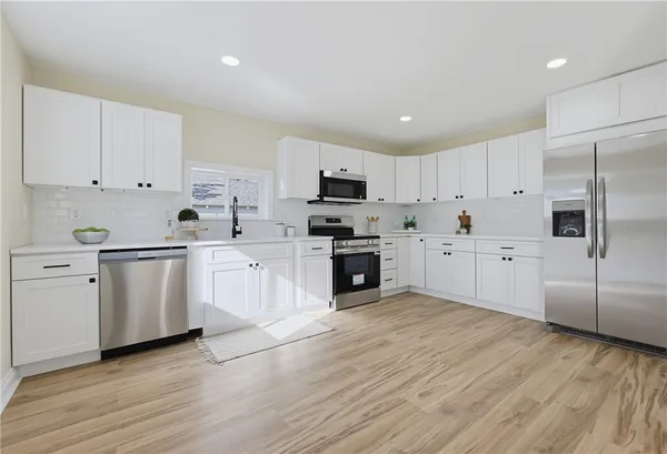 $449,900 | 85 Cedar Avenue, East Providence, RI 02915