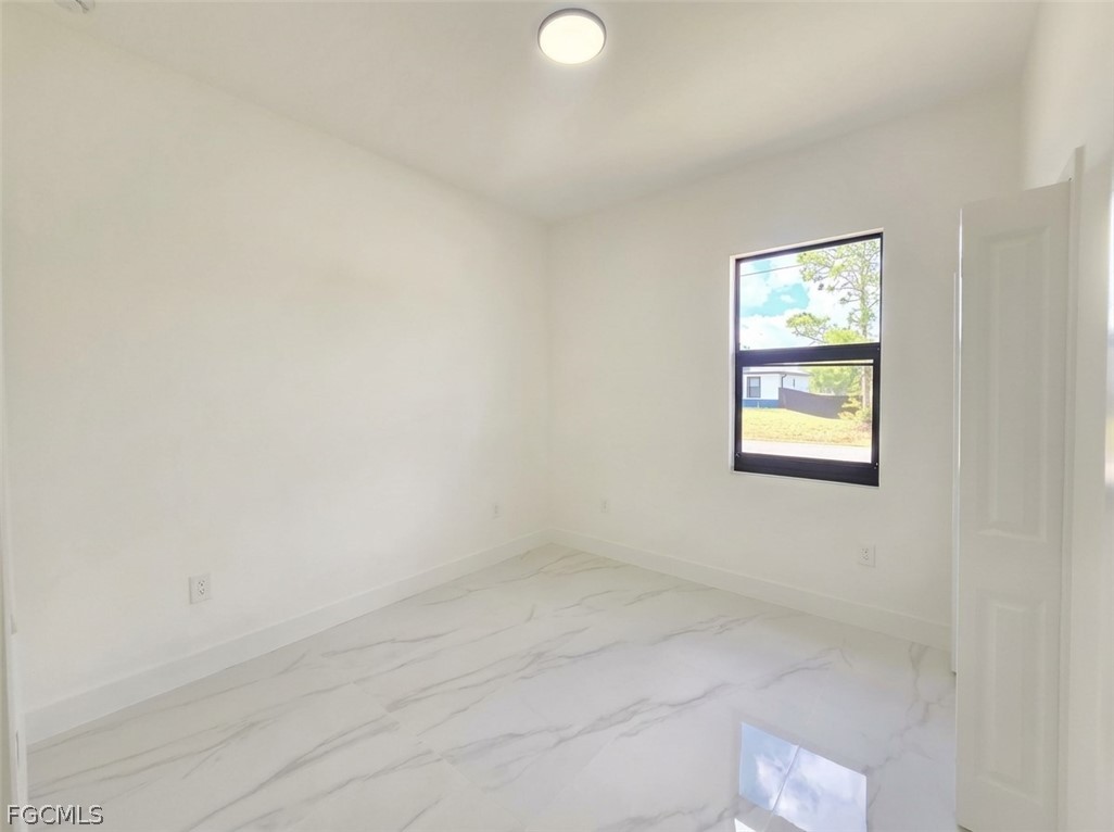 761 Roma Avenue South Lehigh Acres, FL 33974 - Photo 14 of 31