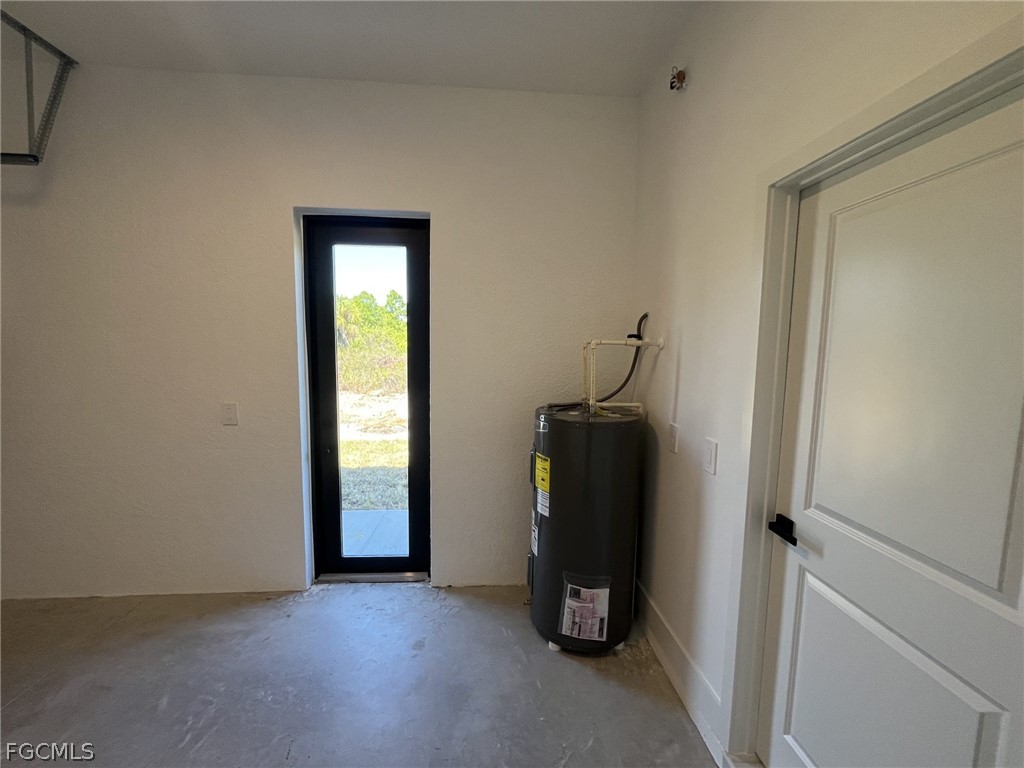 761 Roma Avenue South Lehigh Acres, FL 33974 - Photo 22 of 31