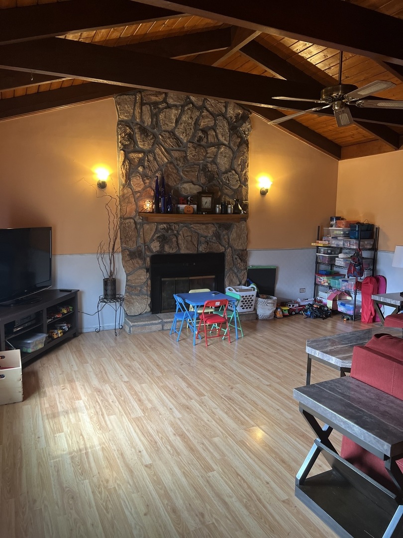 6812 Maple Court Bridgeview, IL 60455 - Photo 11 of 24