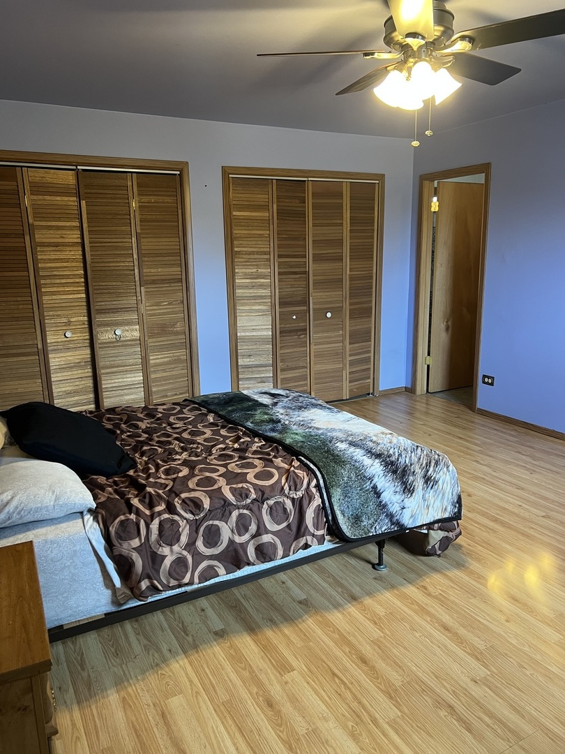 6812 Maple Court Bridgeview, IL 60455 - Photo 17 of 24