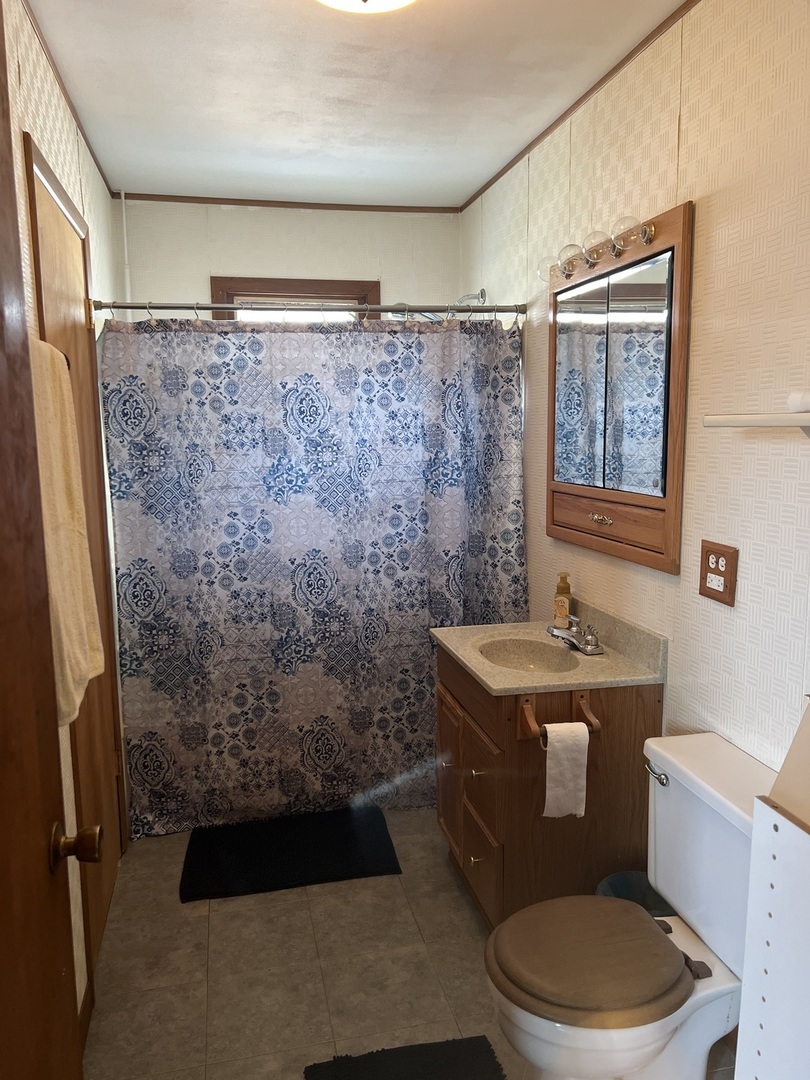 6812 Maple Court Bridgeview, IL 60455 - Photo 19 of 24