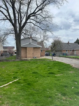 $355,000 | 6812 Maple Court, Bridgeview, IL 60455