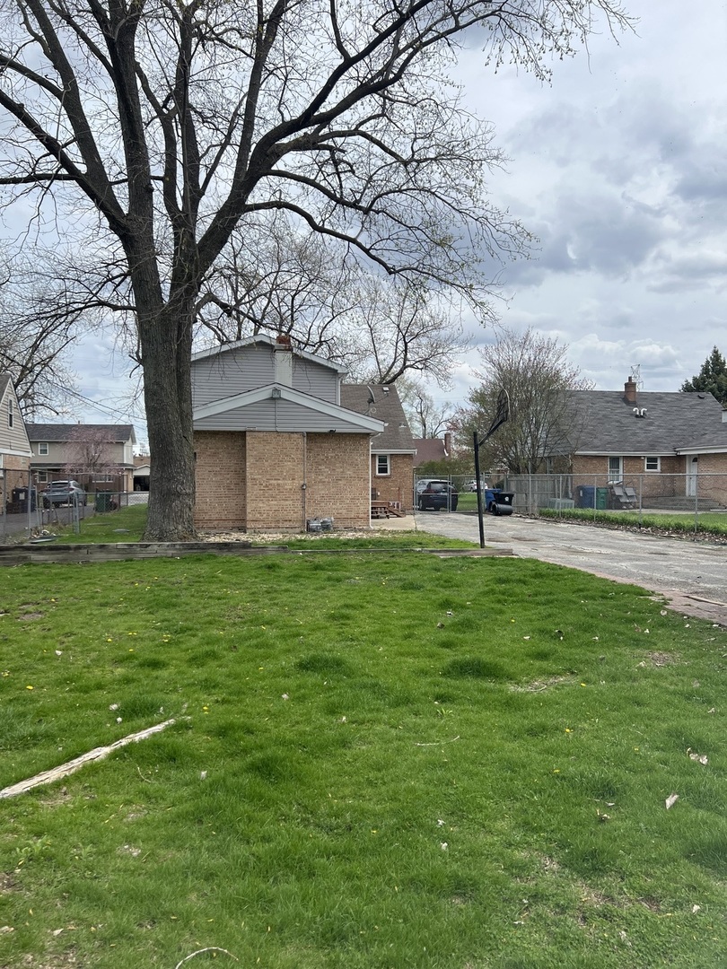 6812 Maple Court Bridgeview, IL 60455 - Photo 24 of 24