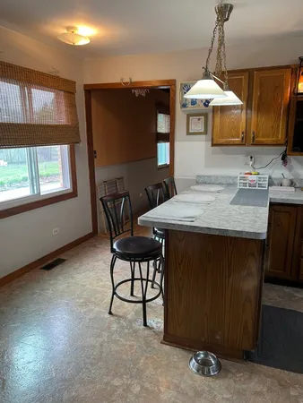 $355,000 | 6812 Maple Court, Bridgeview, IL 60455