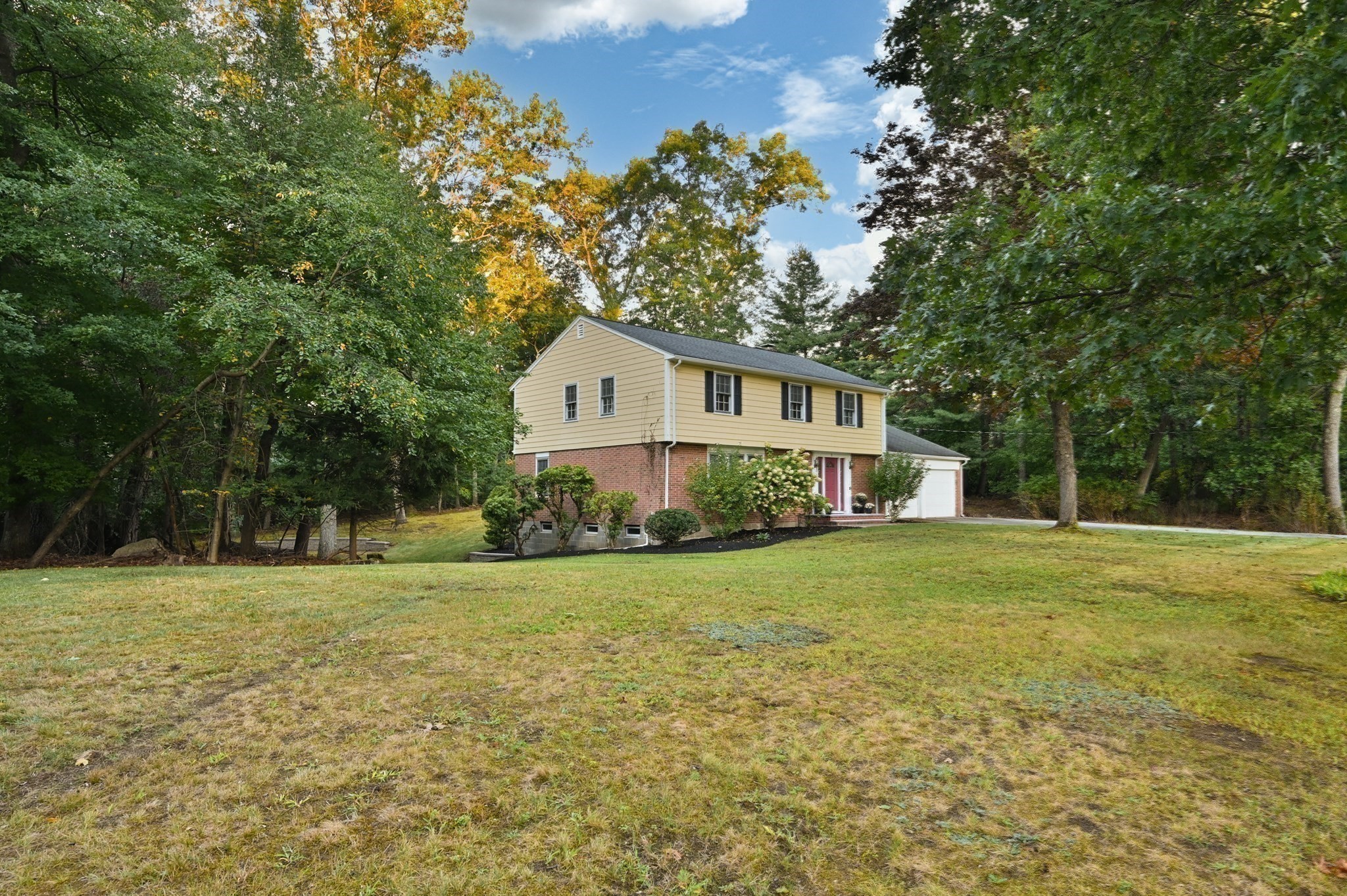 15 Sheridan Road Andover, MA 01810 - Photo 38 of 42 Gallery Image 38
