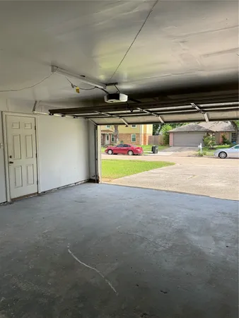 $1,650 | 4435 Brookhead Trail, Houston, TX 77066