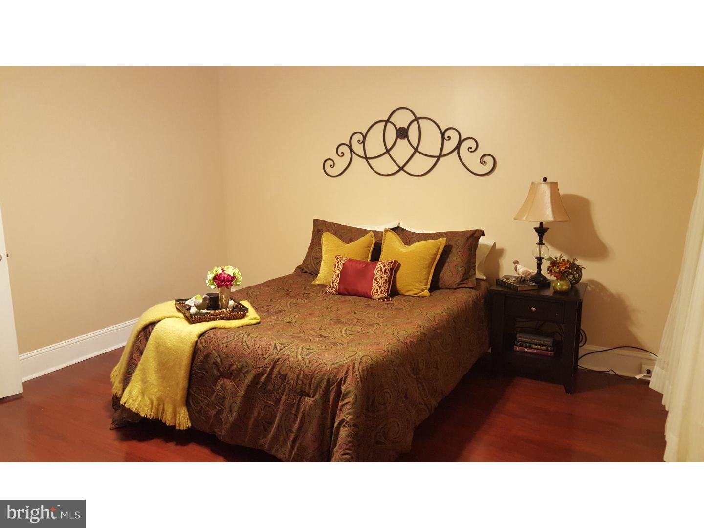 400 Rutledge Avenue Folsom, PA 19033 - Photo 13 of 22 Master Bedroom