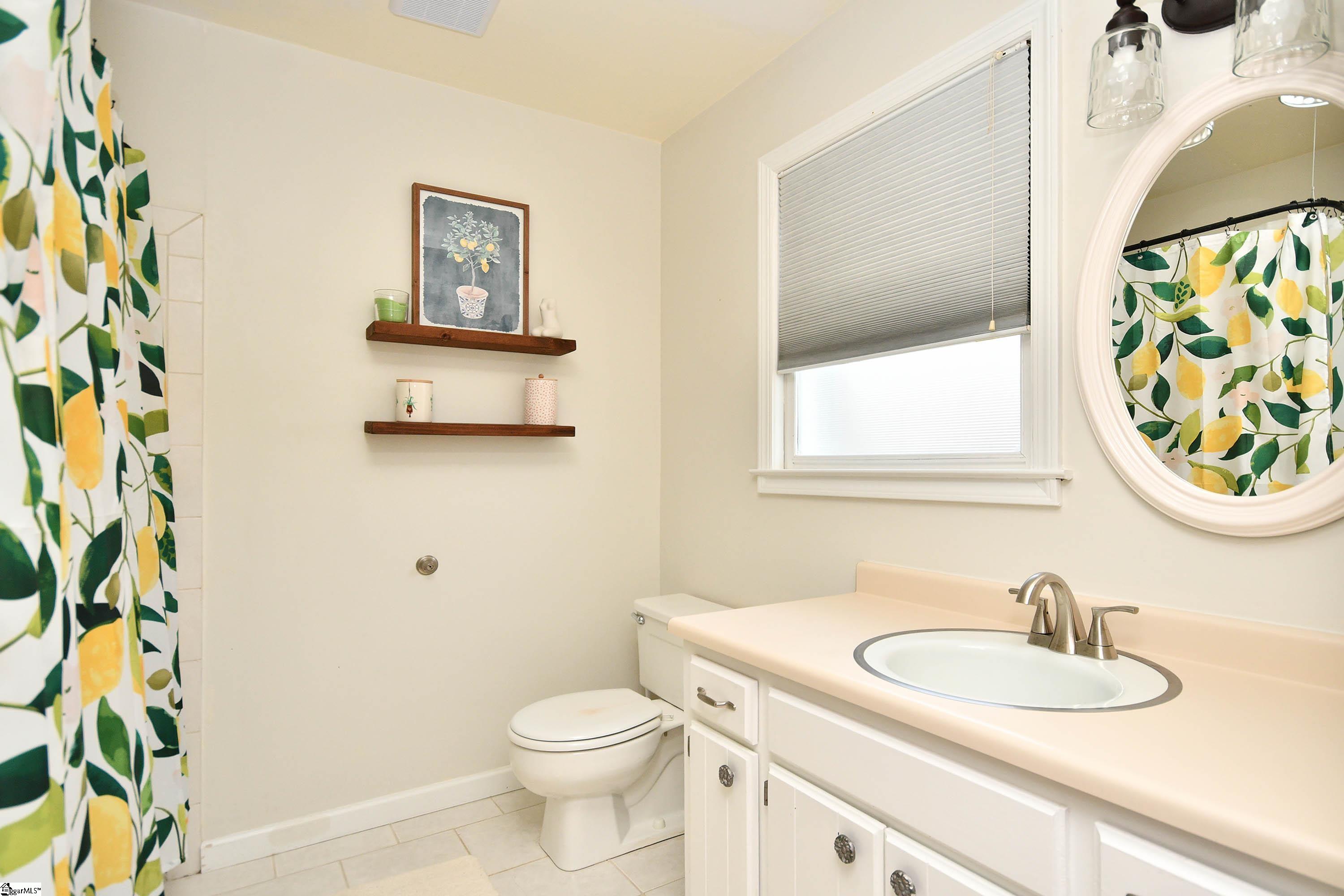 302 Stallings Road Taylors, SC 29687 - Photo 17 of 39