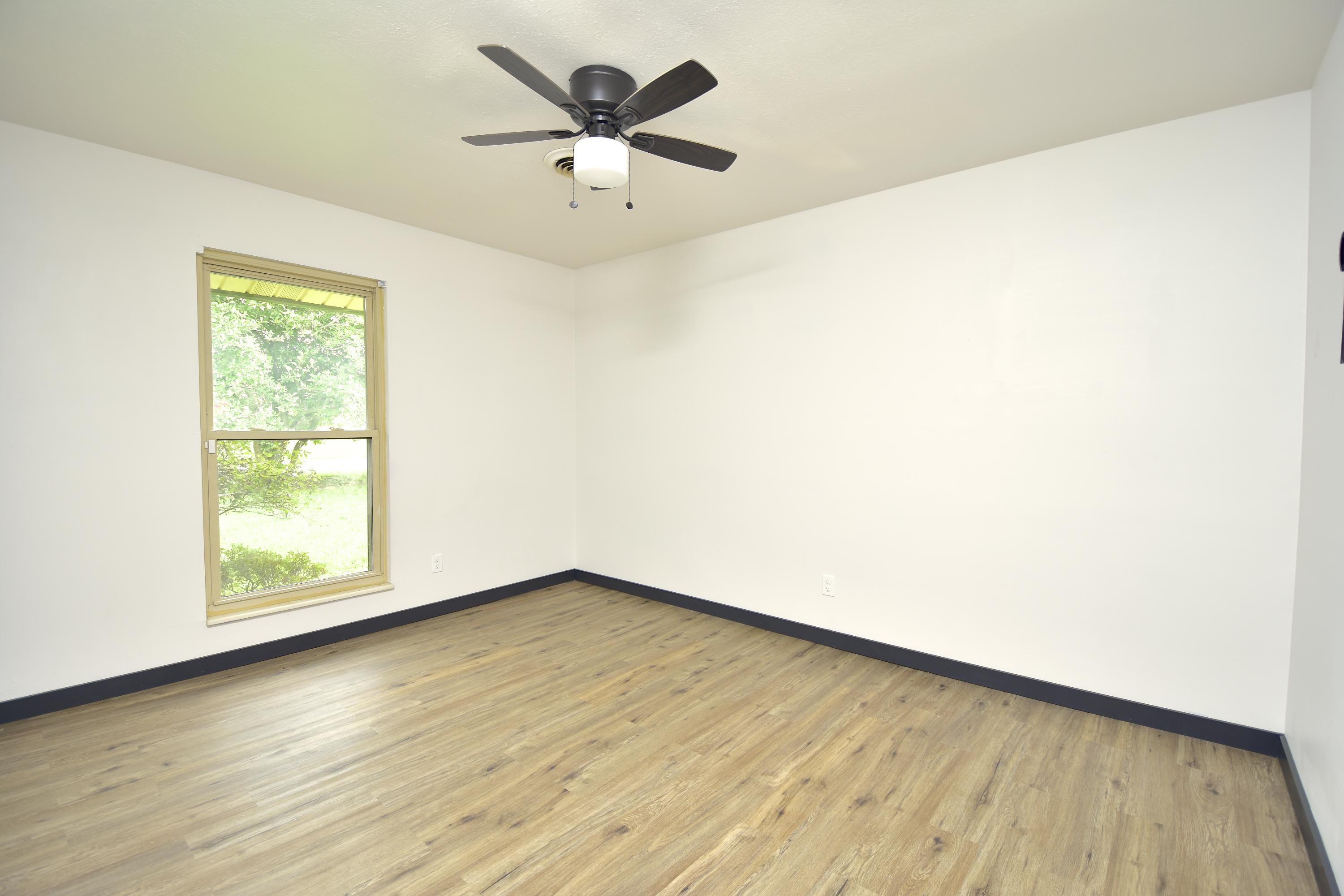 7821 Whitcomb Road Powell, TN 37849 - Photo 14 of 22 _DSC0820
