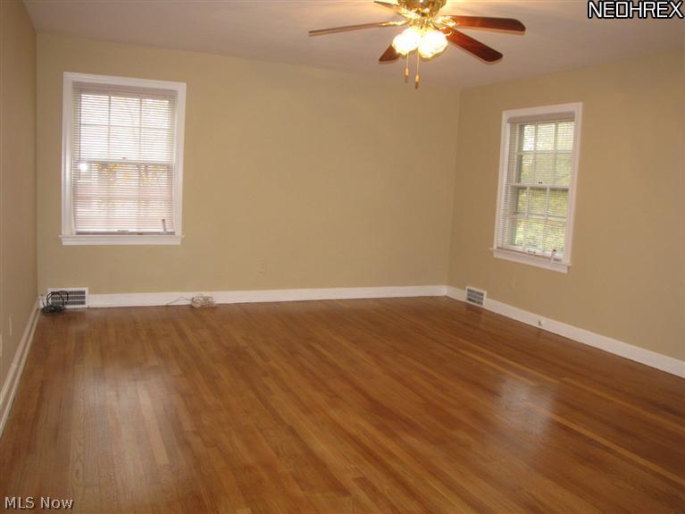 2729 Rochester Road Shaker Heights, OH 44122 - Photo 10 of 25 Gallery Image 10