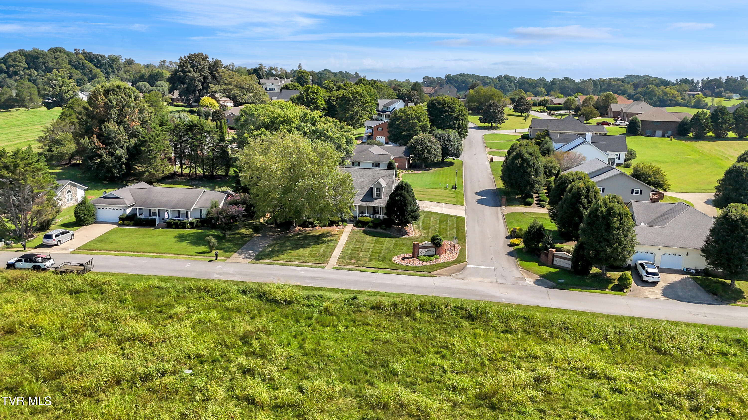 80 Florence Street Greeneville, TN 37745 - Photo 12 of 47 dji_fly_20260830_114914_0749_17881265740