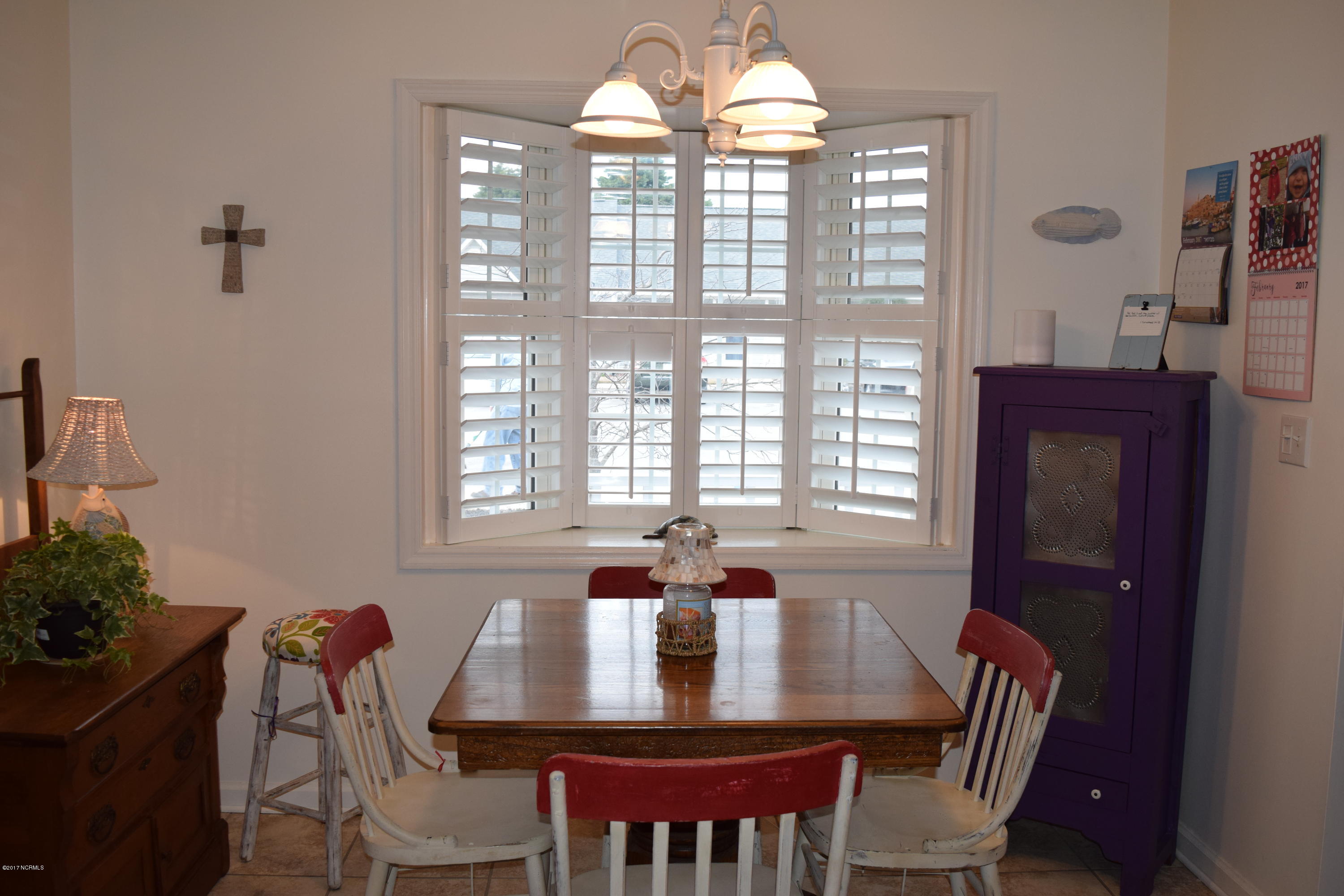 303 Barbour Road, Unit 1003 Morehead City, NC 28557 - Photo 11 of 25 DINING AREA VIEW