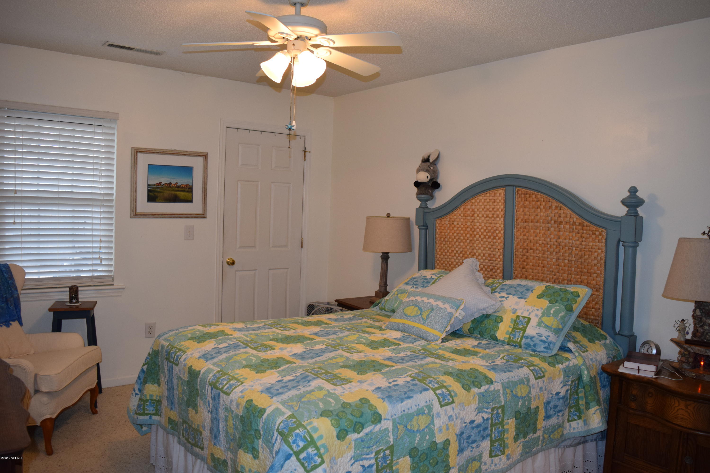 303 Barbour Road, Unit 1003 Morehead City, NC 28557 - Photo 13 of 25 PRINCIPAL SUITE VIEW