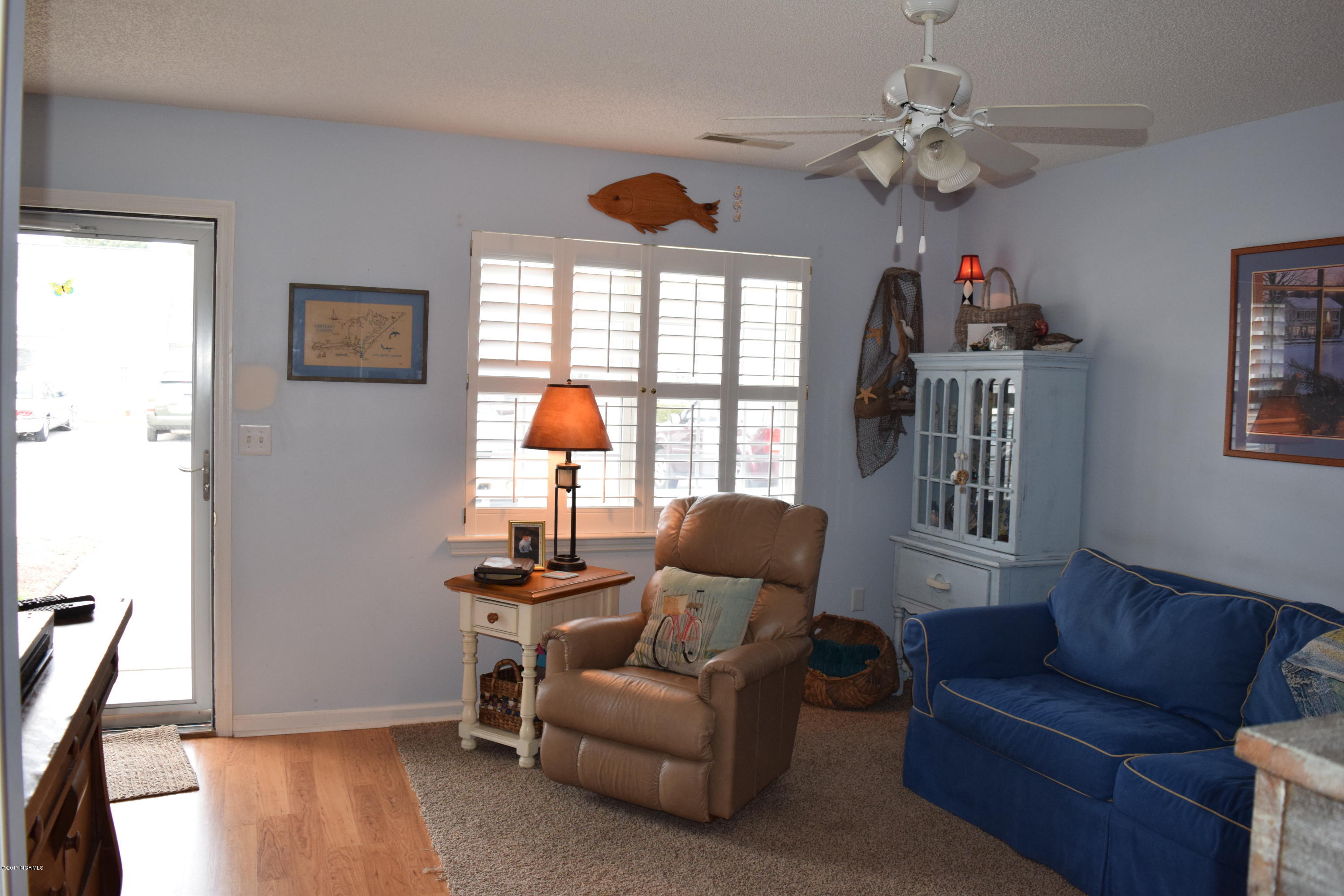 303 Barbour Road, Unit 1003 Morehead City, NC 28557 - Photo 8 of 25 GREAT ROOM VIEW