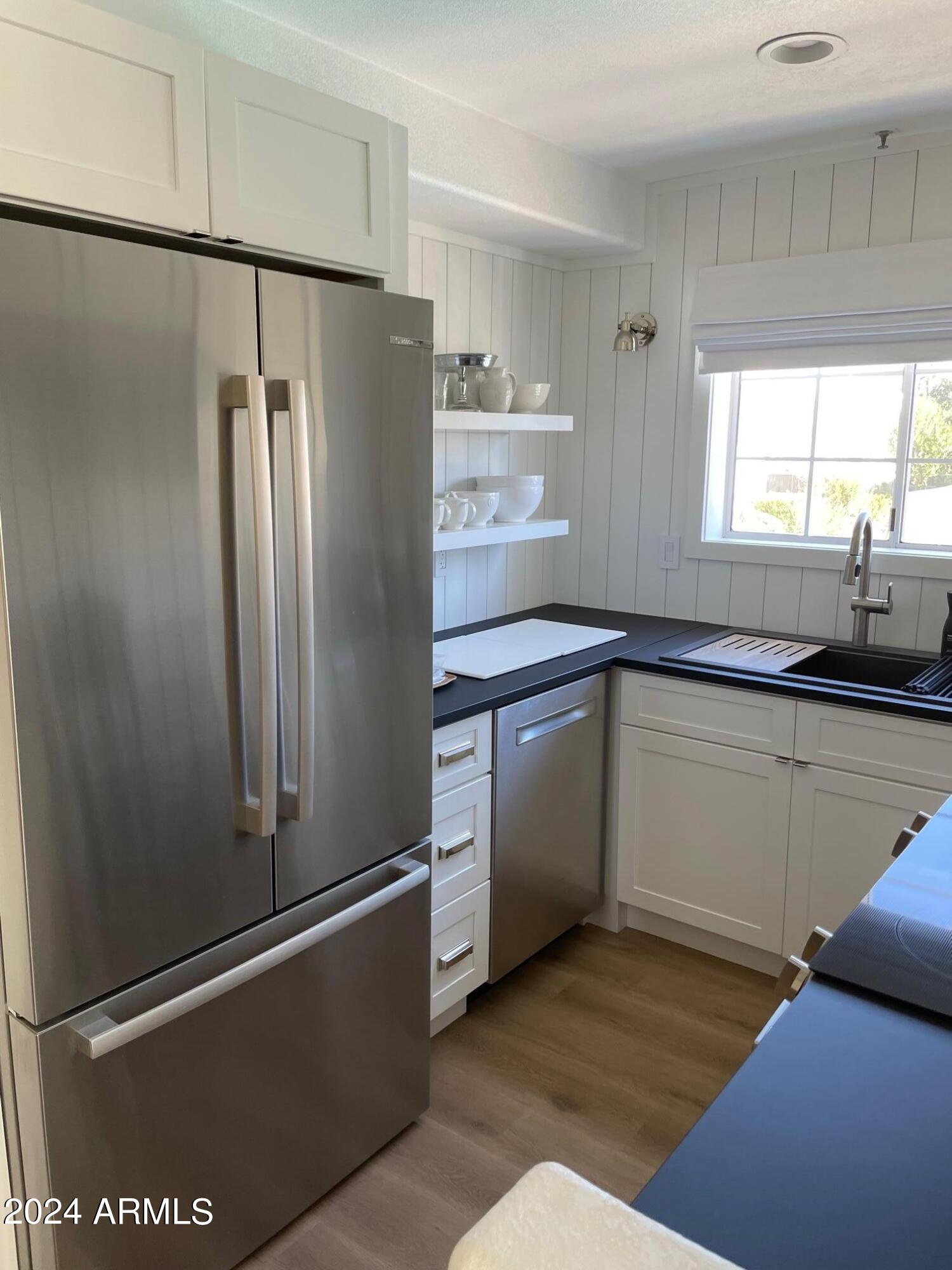7710 East Gainey Ranch Road, Unit 214 Scottsdale, AZ 85258 - Photo 8 of 23 Kitchen