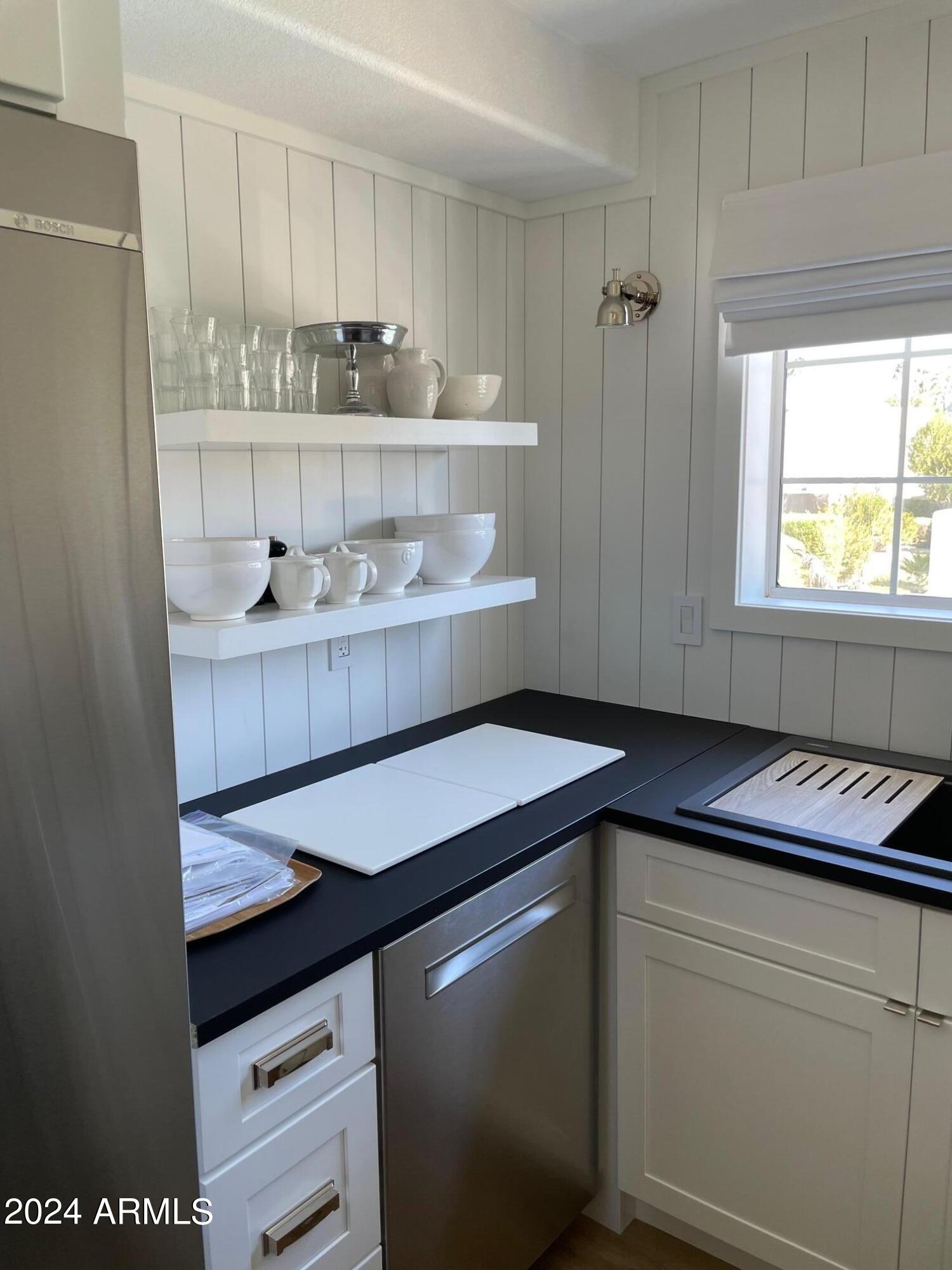 7710 East Gainey Ranch Road, Unit 214 Scottsdale, AZ 85258 - Photo 10 of 23 kitchen