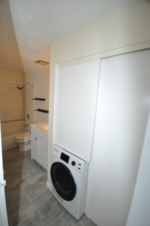 46 Silver Hill Lane, Unit 4 Natick, MA 01760 - Photo 16 of 32