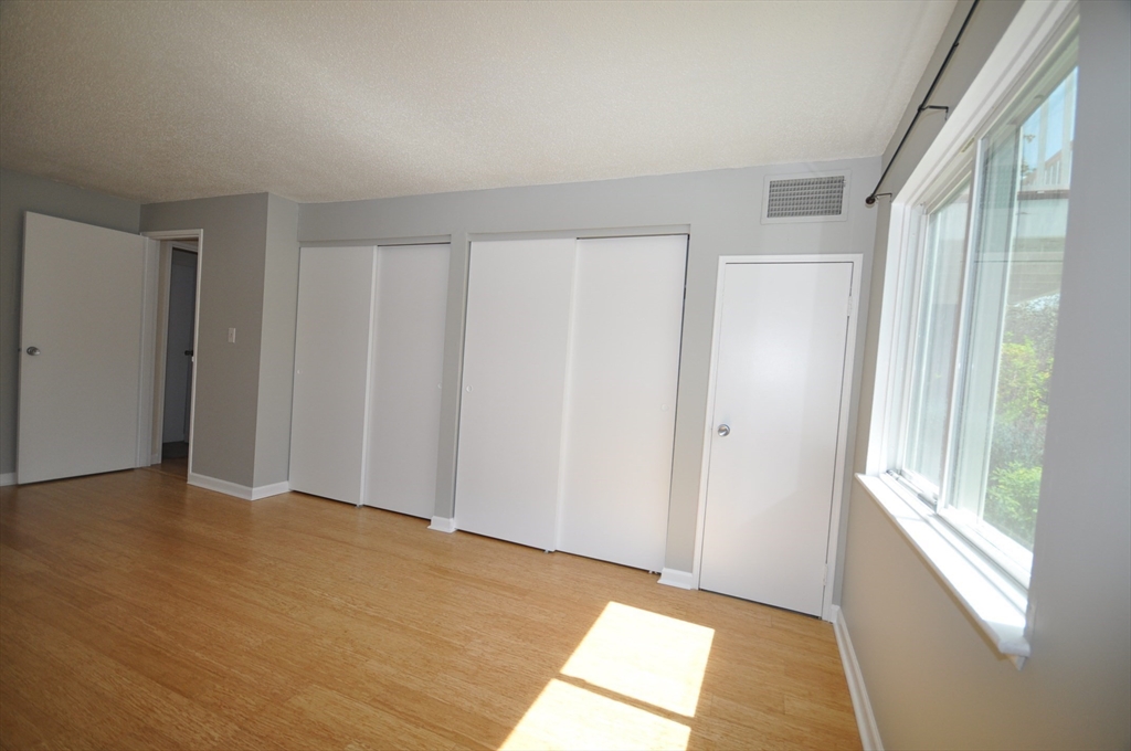 46 Silver Hill Lane, Unit 4 Natick, MA 01760 - Photo 22 of 32