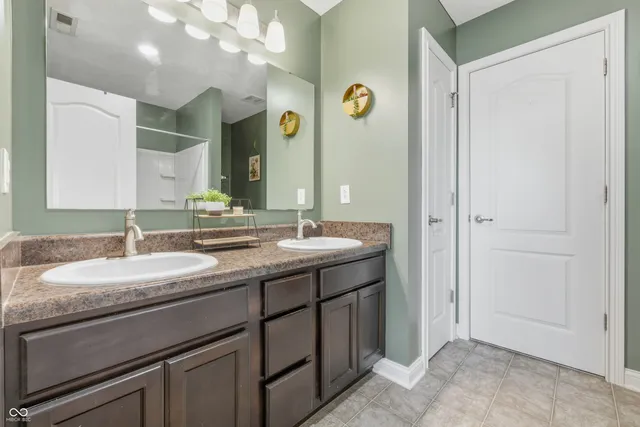 $324,000 | 1009 Foxtail Drive, Franklin, IN 46131