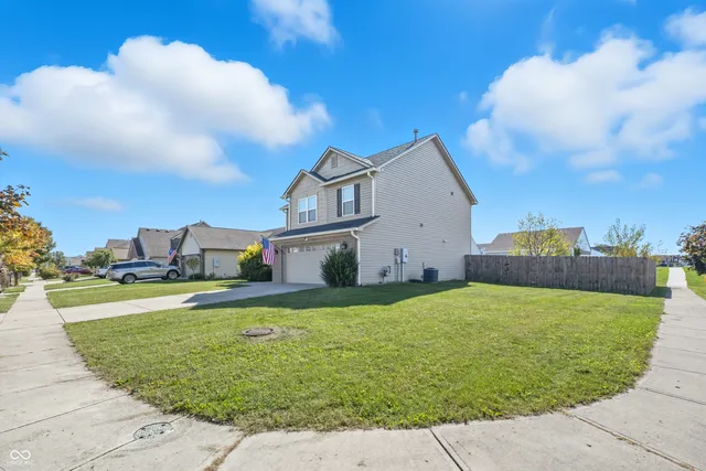 $324,000 | 1009 Foxtail Drive, Franklin, IN 46131