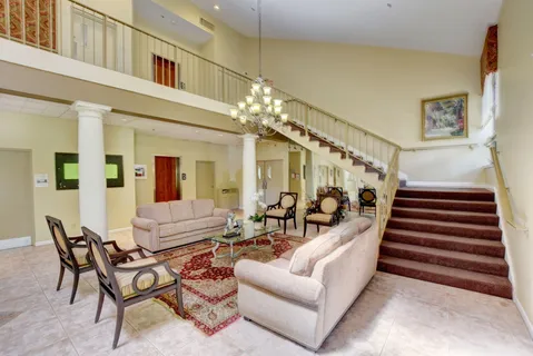 $265,000 | 10631 Ocean Palm Way, Unit 202, Boynton Beach, FL 33437