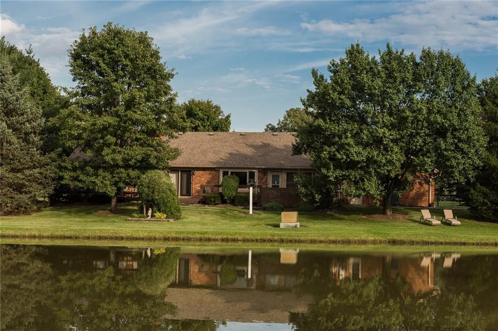14138 Shelborne Road Carmel, IN 46074 - Photo 2 of 35 Gallery Image 2