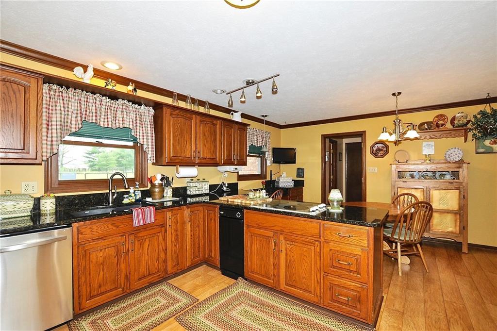 14138 Shelborne Road Carmel, IN 46074 - Photo 21 of 35 Gallery Image 21