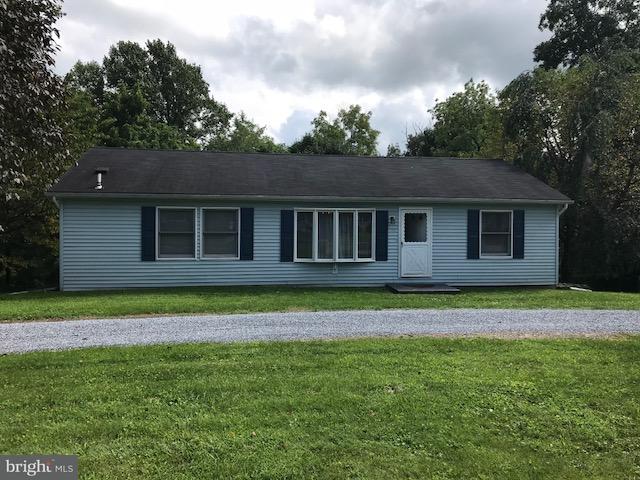 124 Upper Valley Road Christiana, PA 17509 - Photo 2 of 28 Gallery Image 2