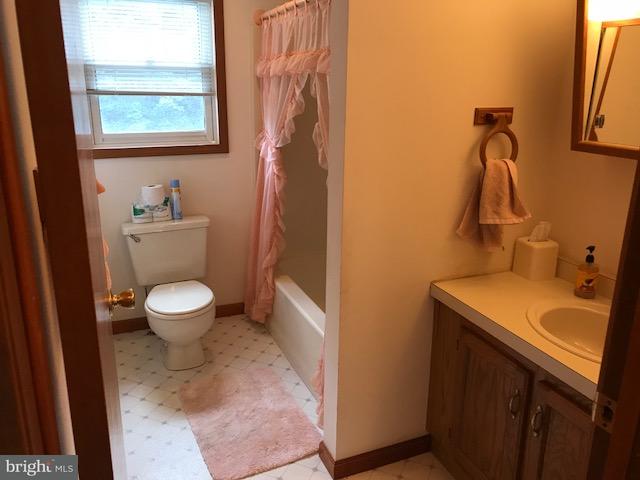 124 Upper Valley Road Christiana, PA 17509 - Photo 19 of 28 Gallery Image 19