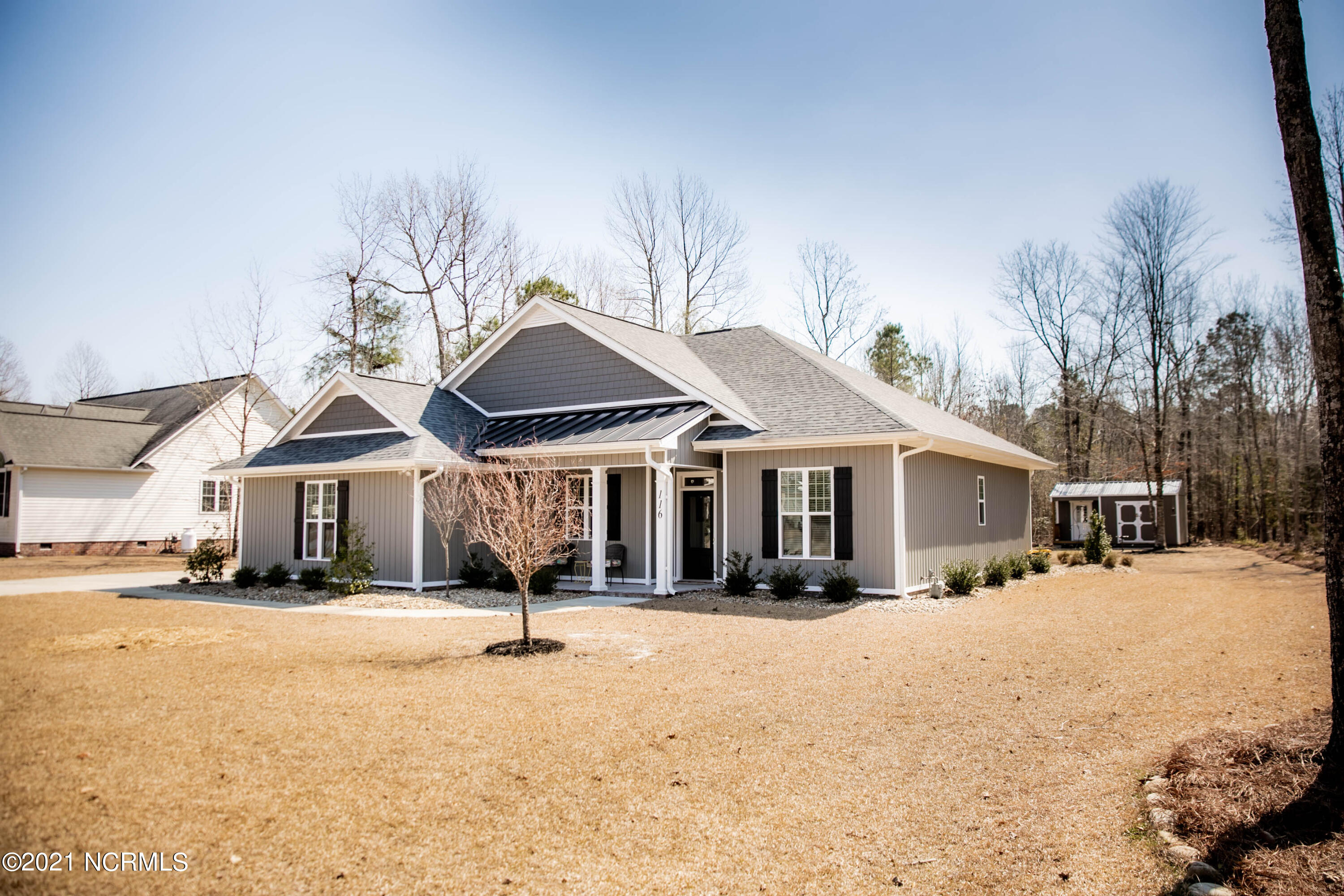 116 East Holly Ridge Road New Bern, NC 28562 - Photo 2 of 50 property-2