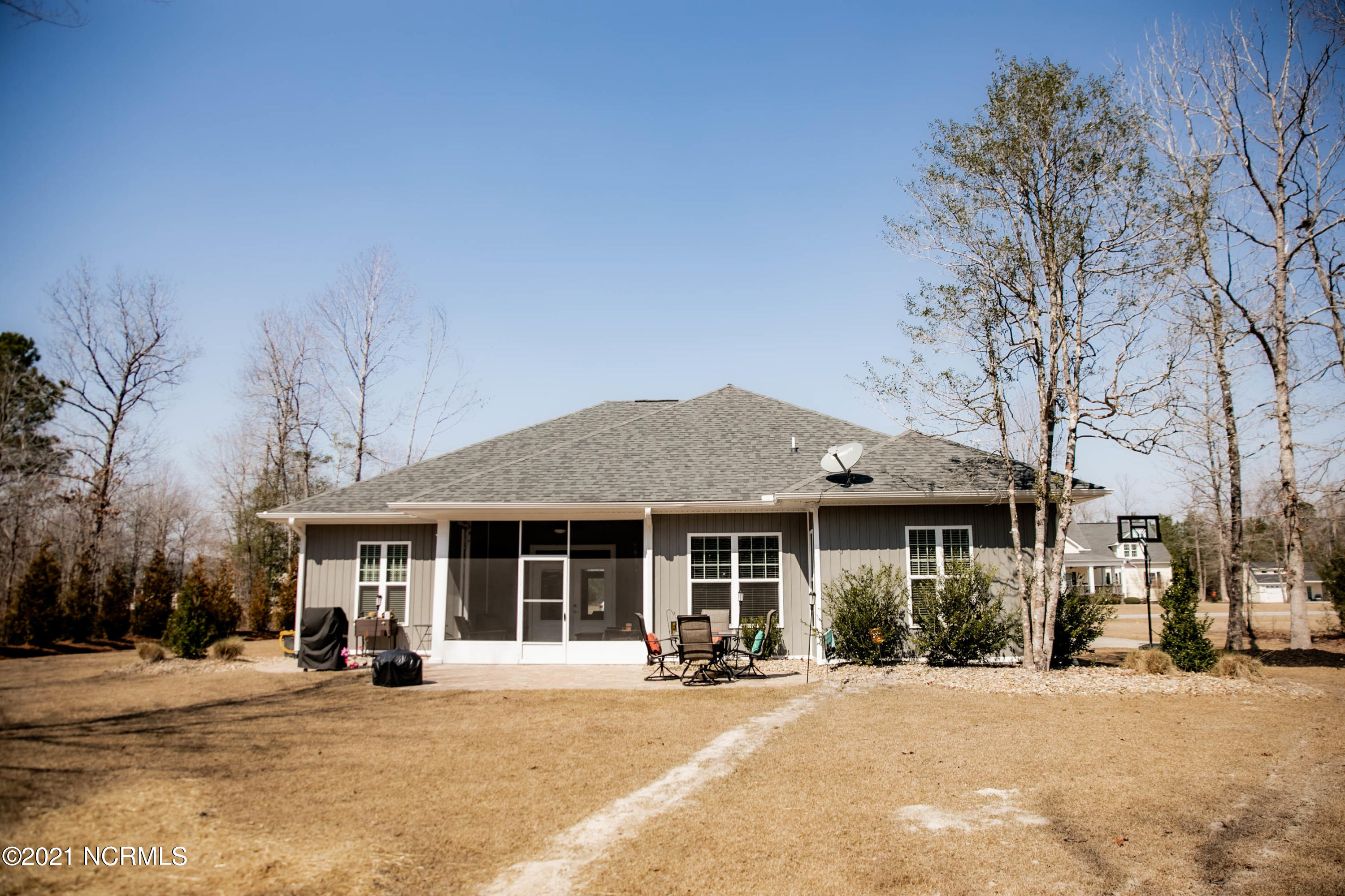 116 East Holly Ridge Road New Bern, NC 28562 - Photo 49 of 50 property-49