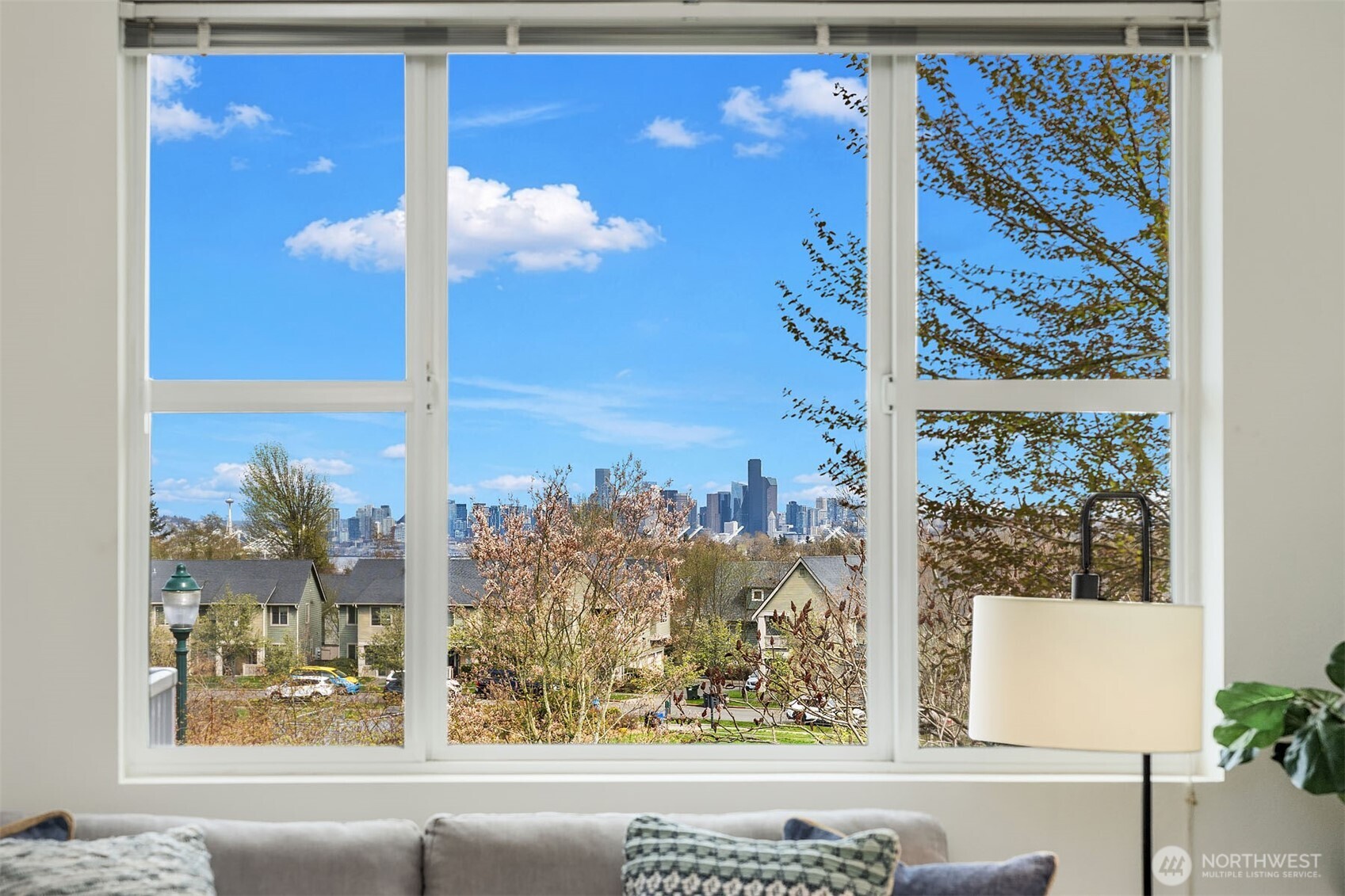 2946 Southwest Raymond Street, Unit 805 Seattle, WA 98126 - Photo 5 of 29