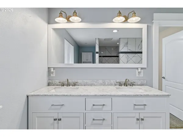 $589,000 | 17840 Wolf Drive, Sandy, OR 97055