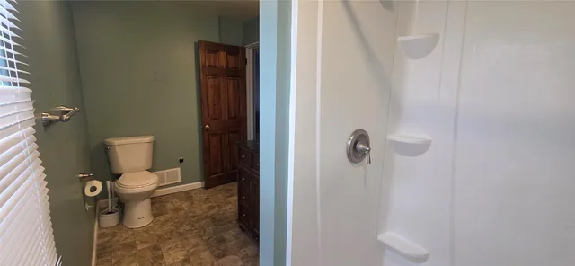 $2,000 | 63 Crocker Avenue, Johnson City, NY 13790