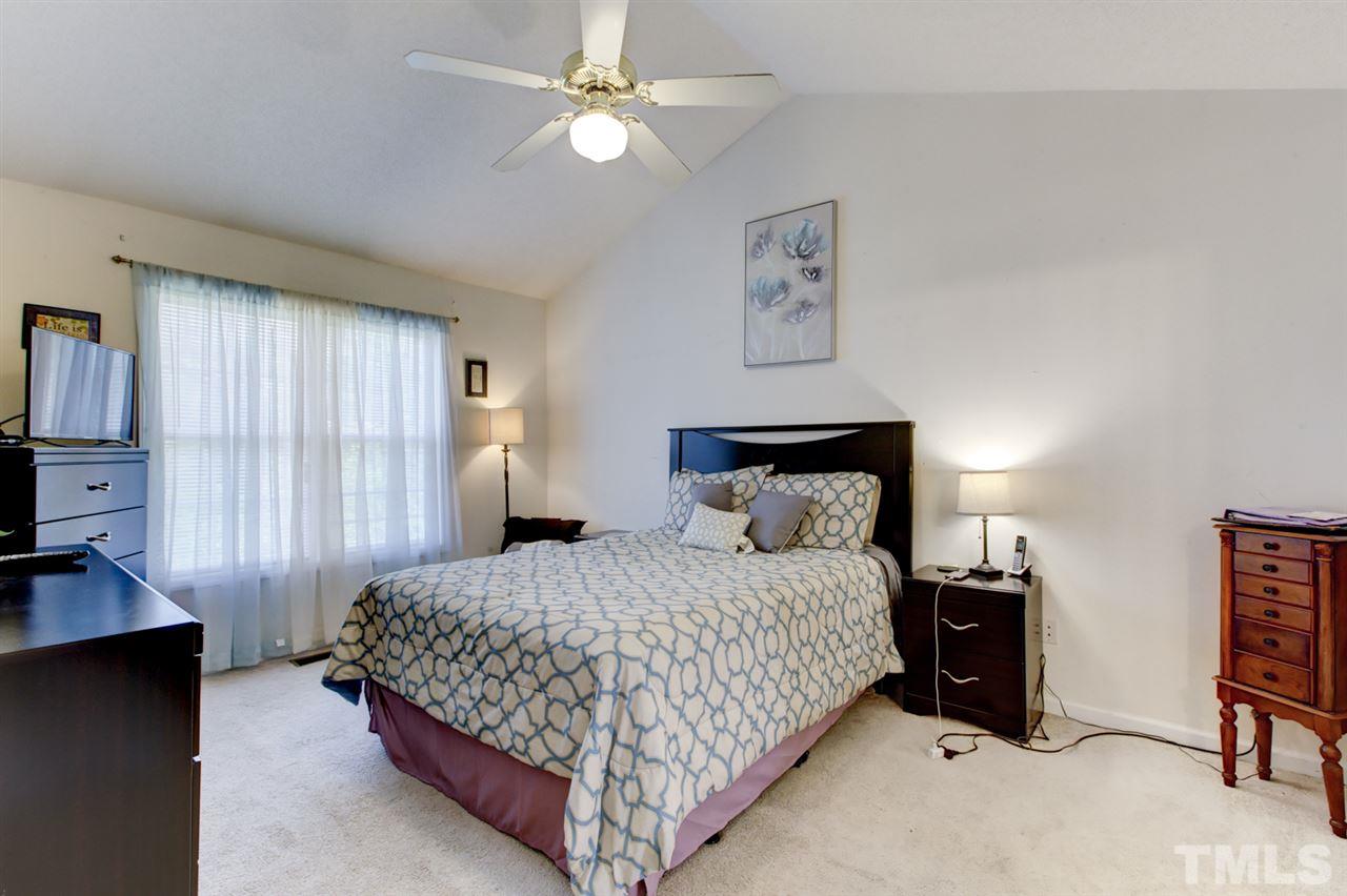 233 Cross Current Lane Raleigh, NC 27610 - Photo 8 of 17 Gallery Image 8