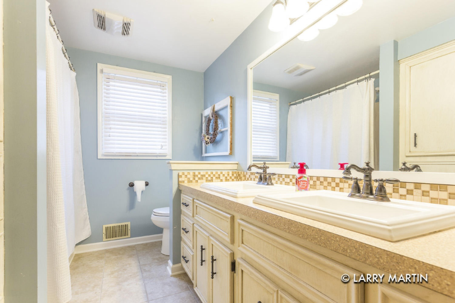 2057 Tyler Street Jenison, MI 49428 - Photo 20 of 29 Larry Martin 11