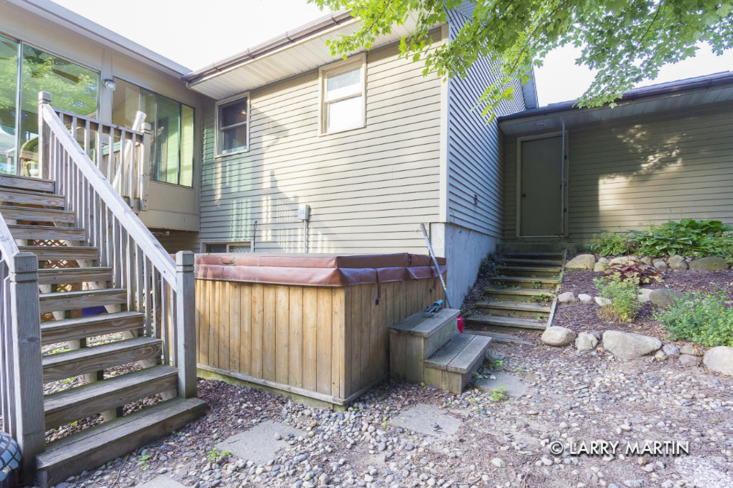 2057 Tyler Street Jenison, MI 49428 - Photo 26 of 29 Larry Martin 25