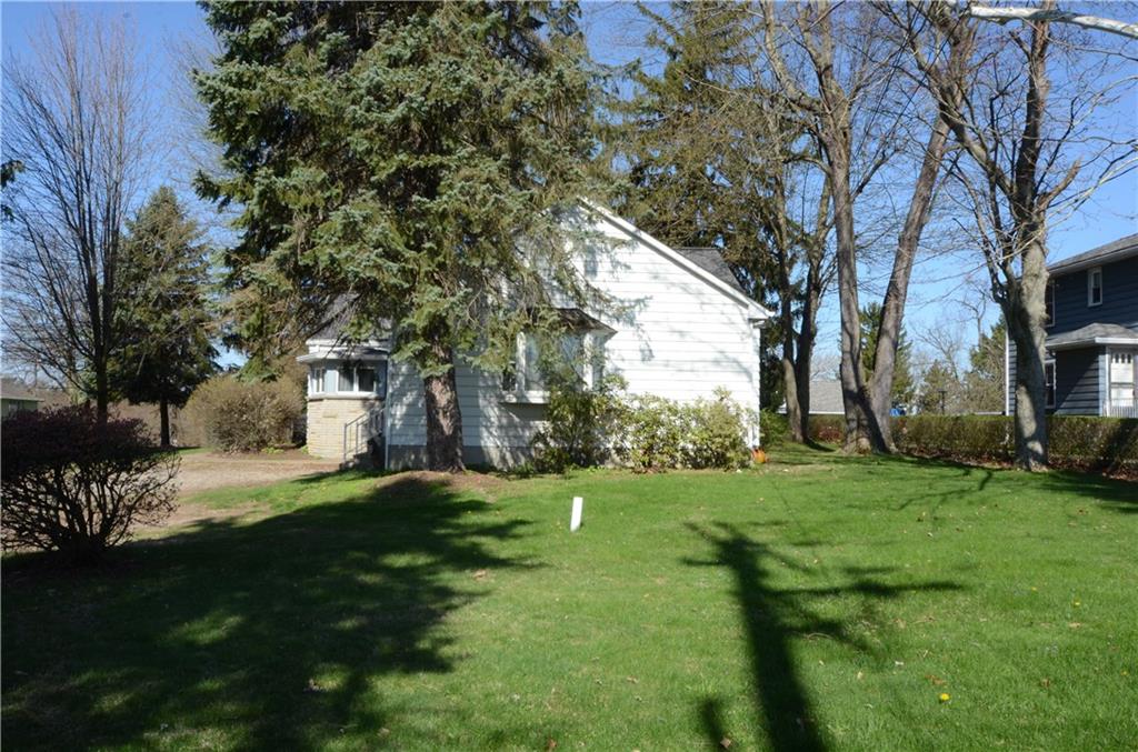 110 Foxwood Road Coraopolis, PA 15108 - Photo 22 of 25 Gallery Image 22