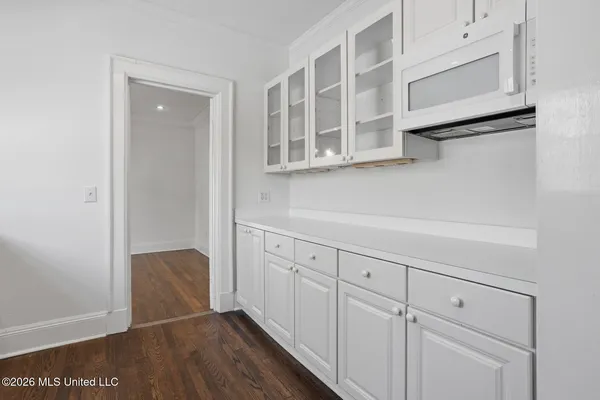 $265,000 | 1622 Poplar Boulevard, Jackson, MS 39202