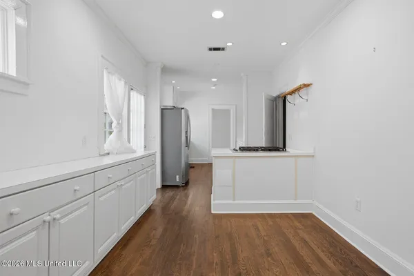 $265,000 | 1622 Poplar Boulevard, Jackson, MS 39202