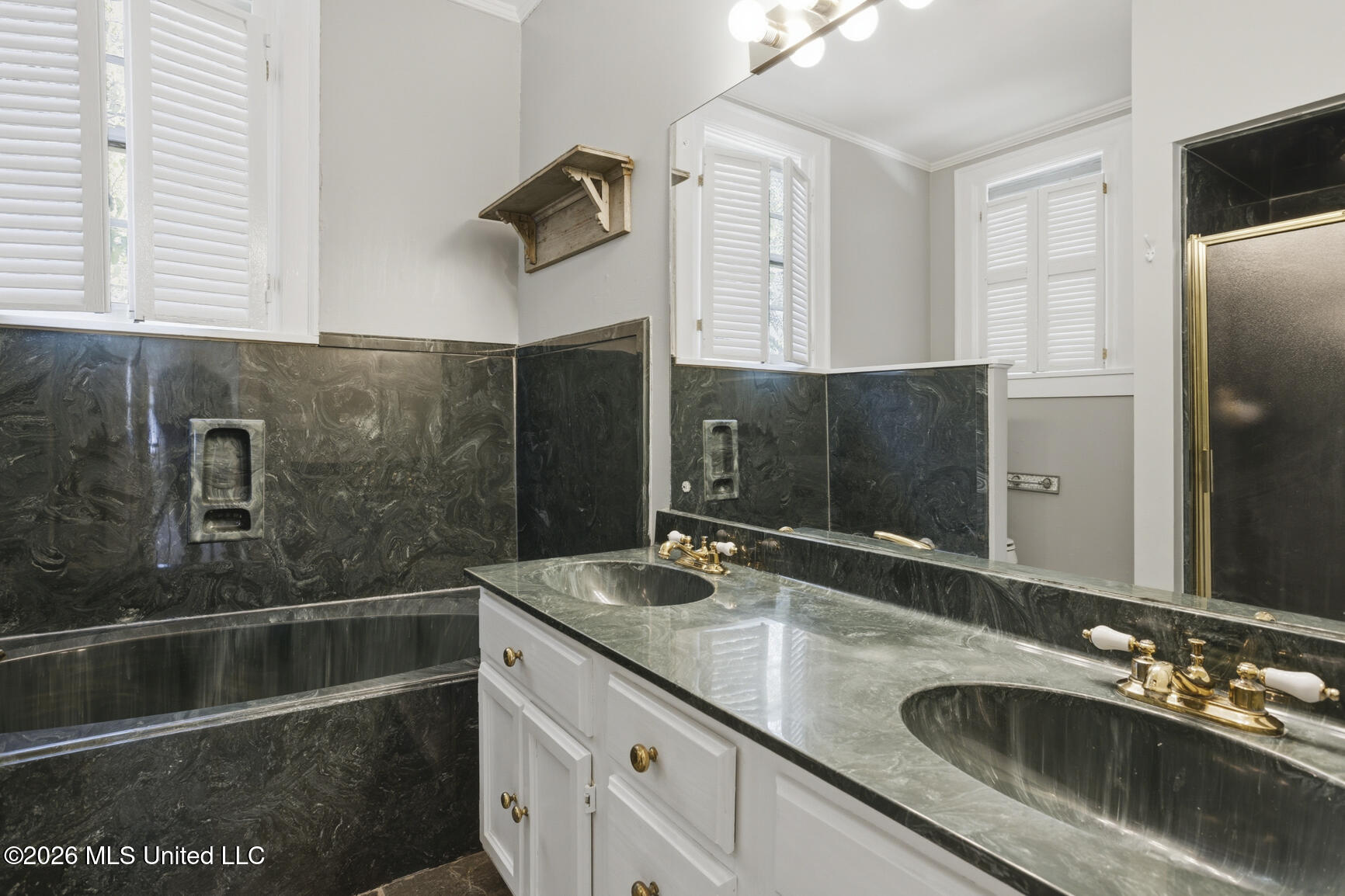 1622 Poplar Boulevard Jackson, MS 39202 - Photo 21 of 35 1622 Poplar-24