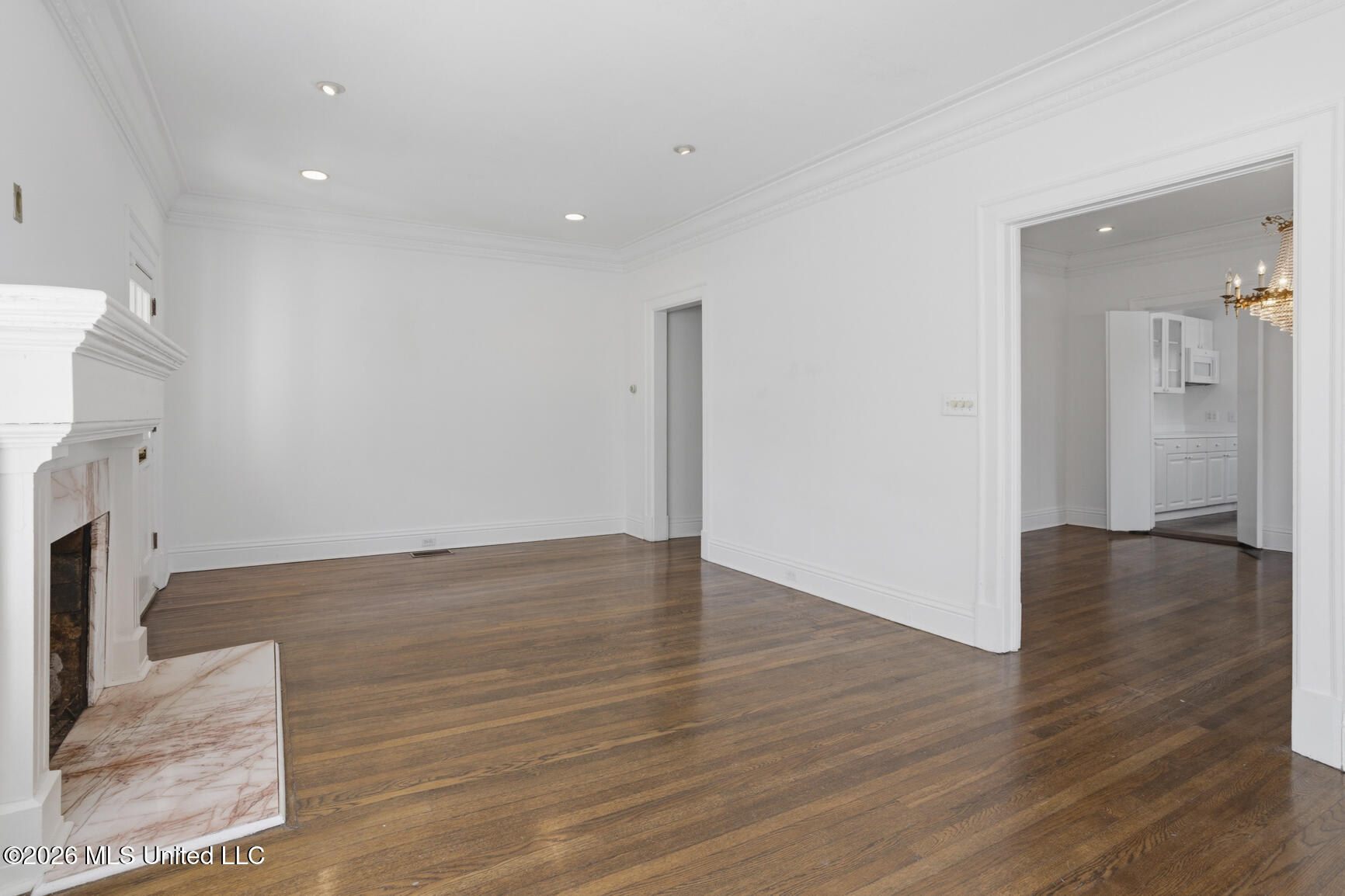 1622 Poplar Boulevard Jackson, MS 39202 - Photo 7 of 35 1622 Poplar-9