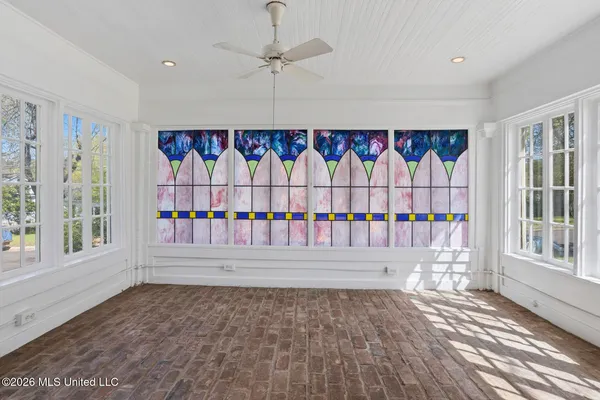 $265,000 | 1622 Poplar Boulevard, Jackson, MS 39202