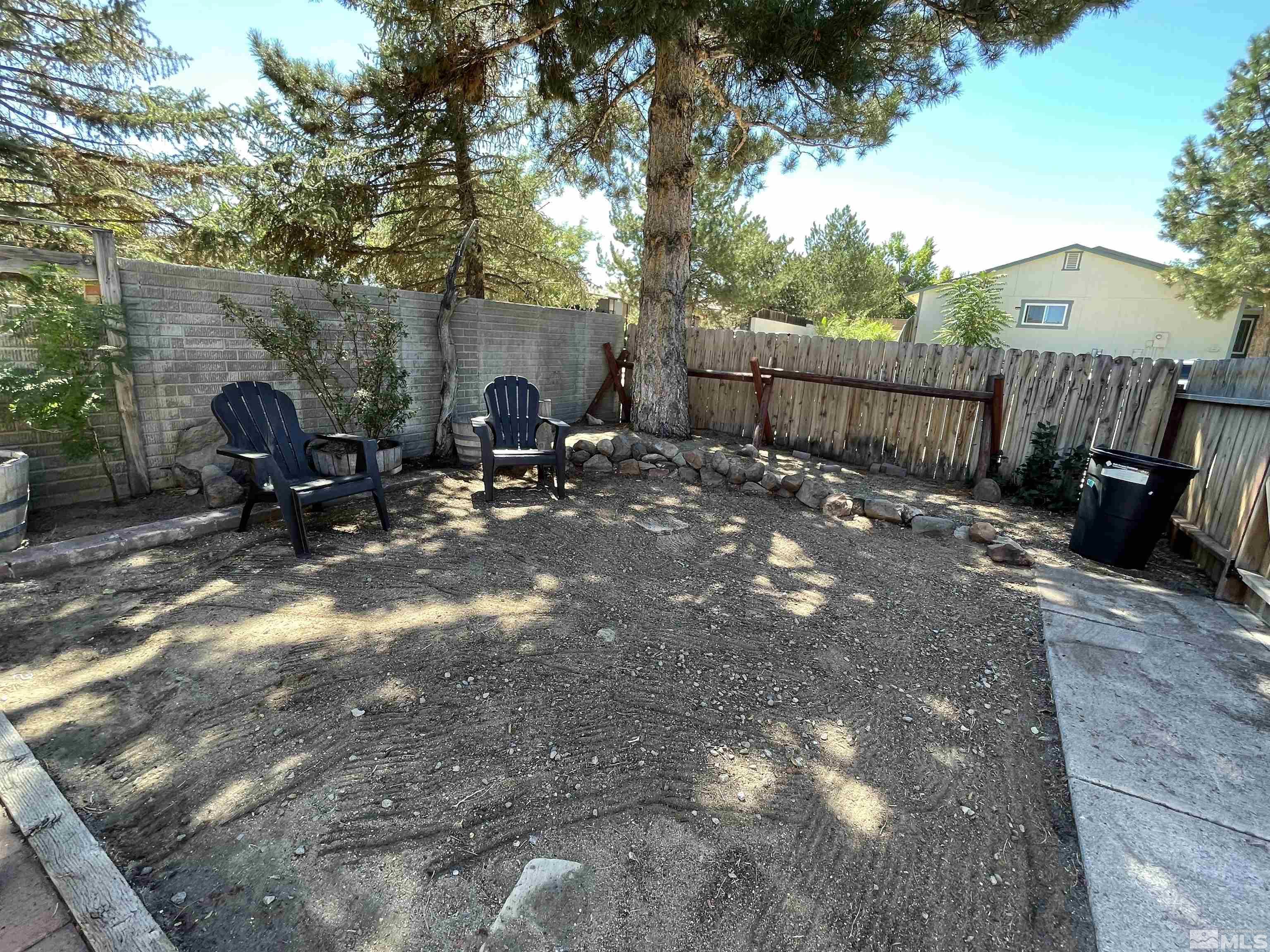 6405 Dandelion Street Reno, NV 89506 - Photo 2 of 22 Photo 2