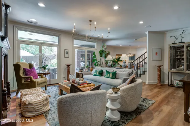 a bed room with furniture and a rug