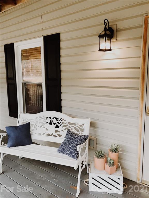 90 Thomas Road Spruce Pine, NC 28777 - Photo 35 of 39 Gallery Image 35