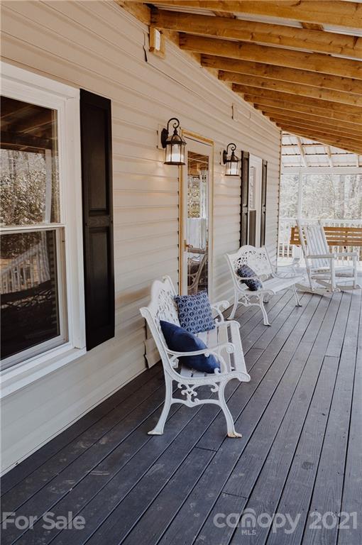 90 Thomas Road Spruce Pine, NC 28777 - Photo 36 of 39 Gallery Image 36