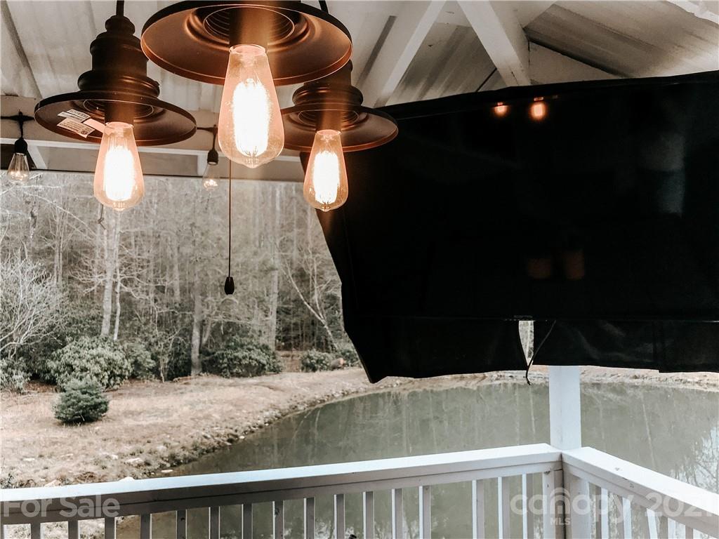 90 Thomas Road Spruce Pine, NC 28777 - Photo 38 of 39 Gallery Image 38